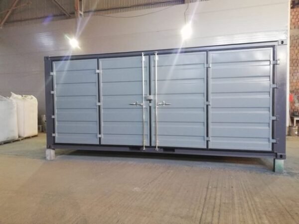 Container de Stockage 6m avec Ouverture Latérale vue d'extérieure